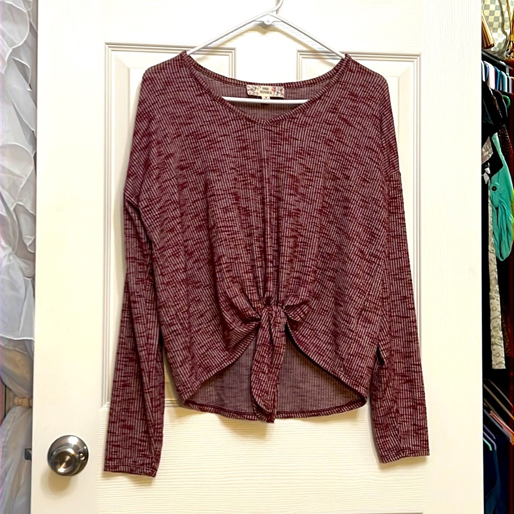 Pink republic med crop tie sweater